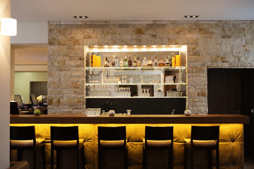 Riku Hotel Neu-Ulm Εξωτερικό φωτογραφία