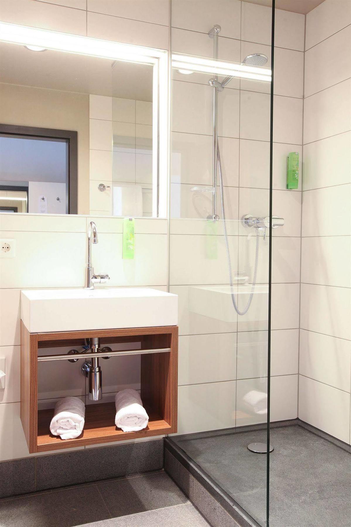 Riku Hotel Neu-Ulm Εξωτερικό φωτογραφία