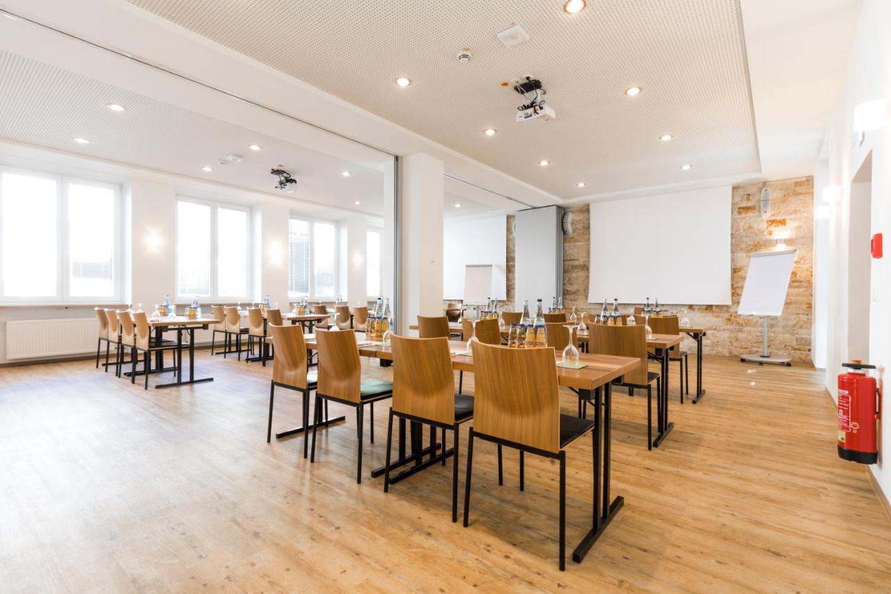 Riku Hotel Neu-Ulm Εξωτερικό φωτογραφία